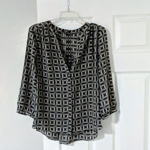 NYDJ Gray Blouse with Great Design